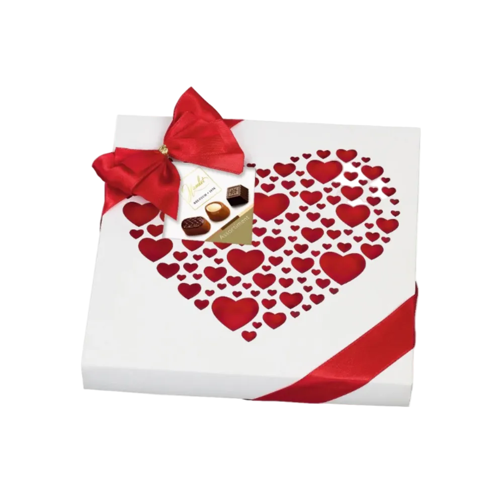 Helmet Red/white Heart Box Chocolate 250g